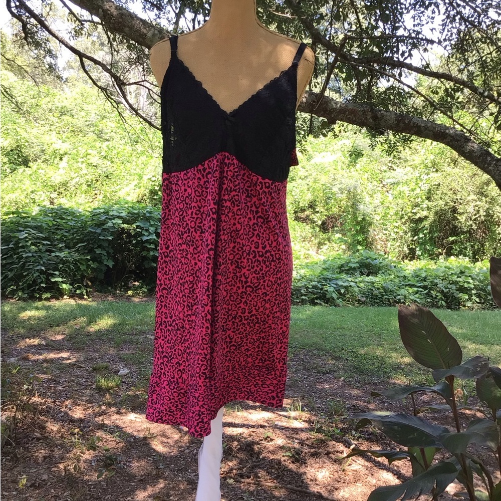 3x nightgown​